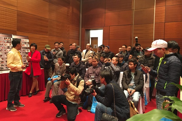 Loa Việt hút khách tại triển lãm âm thanh tiền tỷ