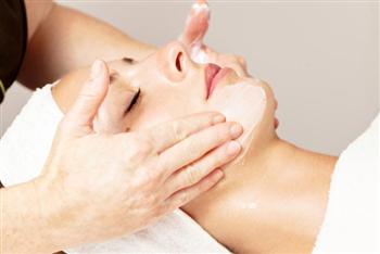 6 lợi ích của việc massage da mặt
