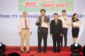 Thực phẩm Đức Việt lọt Top 100 Sản phẩm - Dịch vụ Tin & Dùng 2017