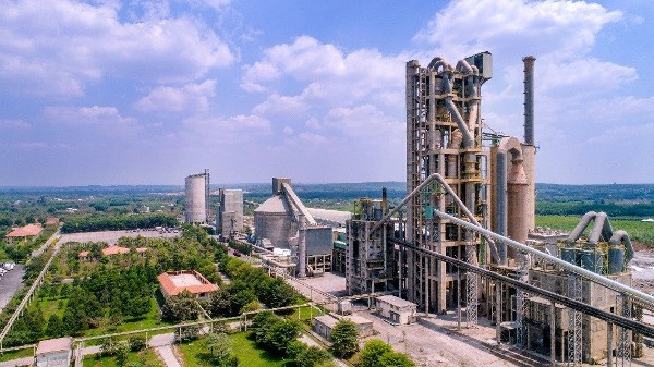 Vicem Hà Tiên đồng xử lý chất thải trong sản xuất xi măng